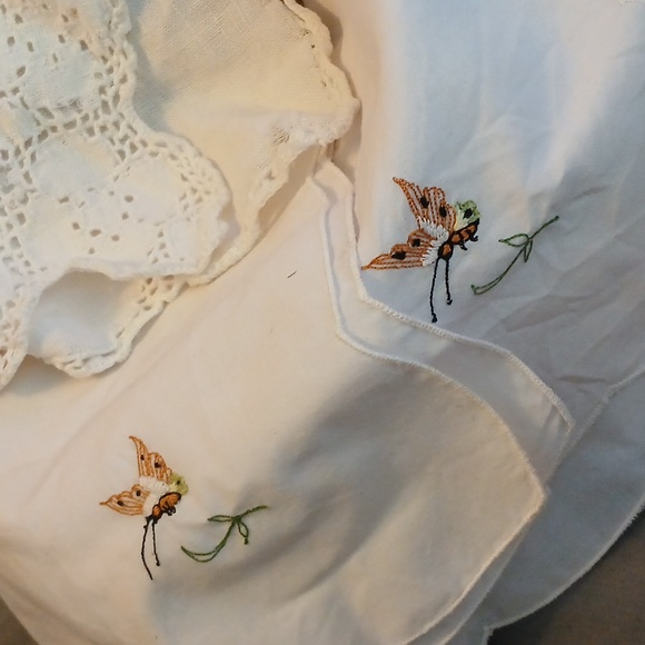 Linens hankies 3 pieces - Picture 3 of 7